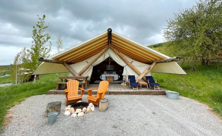 What’s the difference between camping and glamping?