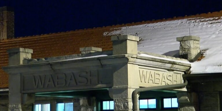 Downtown business owners express concerns about overnight camping at Wabash to City Council